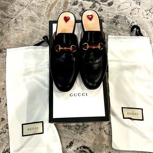 Gucci mule slides